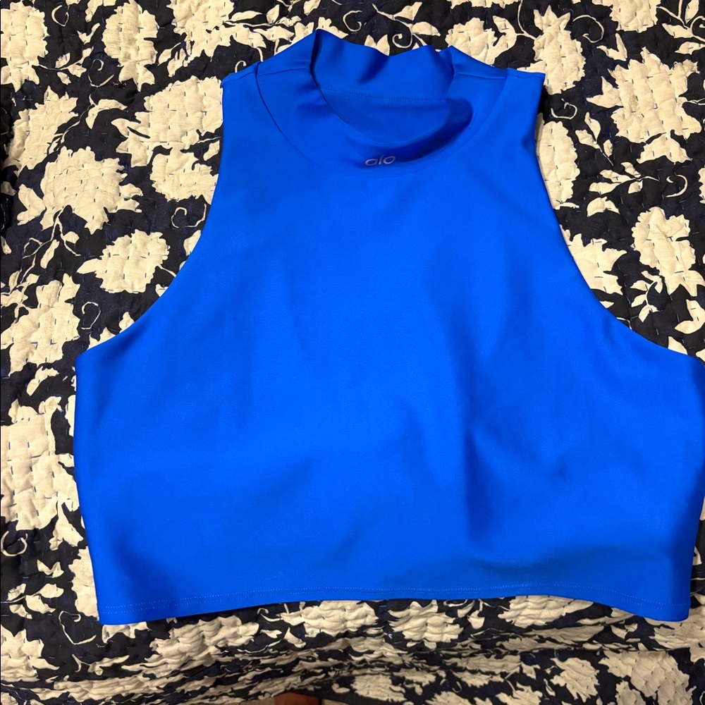 Alo workout top!